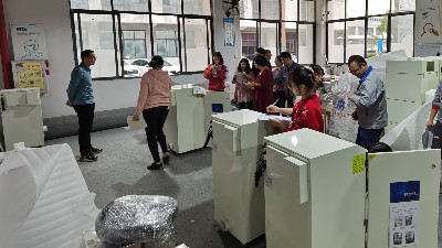 執(zhí)信環(huán)保固定式焊煙凈化器,焊接煙塵處理設(shè)備制造商！