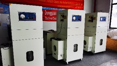 車間用粉塵除塵器，執(zhí)信環(huán)保助力工業(yè)生產(chǎn)安全凈化粉塵。